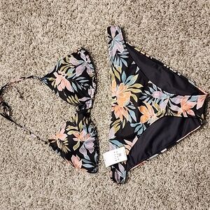 NWT Billabong Multicolor Floral Bikini